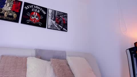 Ryan  online show from 04/11/26, 07:45