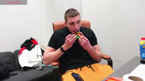 RYAN DOZER online show from 04/06/26, 05:36