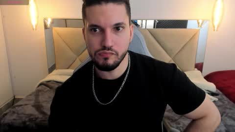 Snapshot of ryan_ward79 chatting on 01/13/26, 03:45 Ryan online show from 01/13/26, 03:45