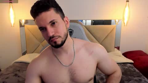 Snapshot of ryan_ward79 chatting on 01/16/26, 03:32 Ryan online show from 01/16/26, 03:32