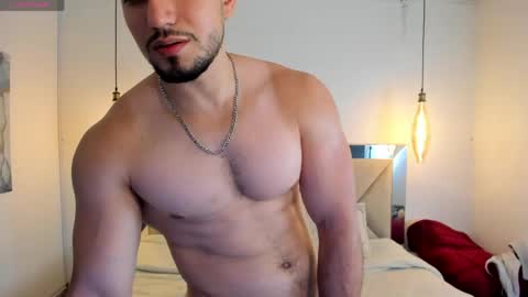 Snapshot of ryan_ward79 chatting on 05/22/26, 03:46 Ryan online show from 05/22/26, 03:46
