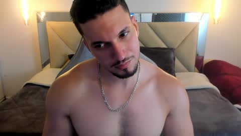 Snapshot of ryan_ward79 chatting on 06/02/26, 12:12 Ryan online show from 06/02/26, 12:12