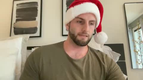 Snapshot of ryanandchadcb chatting on 12/09/24, 08:01 Ryan  Chad online show from 12/09/24, 08:01