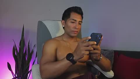 Snapshot of ryanboy30 chatting on 06/30/26, 12:39 ryanboy30 online show from 06/30/26, 12:39