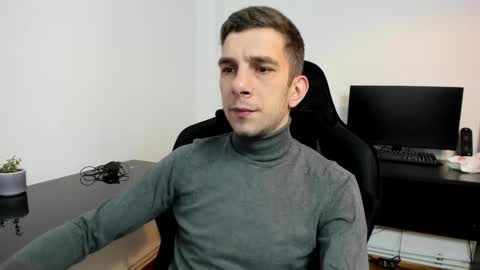 Snapshot of ryandusk chatting on 05/02/26, 08:03 Andrew C. online show from 05/02/26, 08:03