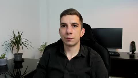 Snapshot of ryandusk chatting on 06/12/26, 09:03 Andrew C. online show from 06/12/26, 09:03