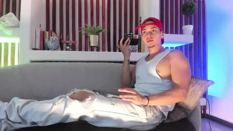 Ryan online show from 09/25/25, 02:59