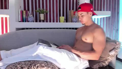 Ryan online show from 10/21/25, 03:18