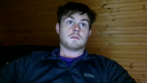 ryanhung_57 online show from 01/08/25, 03:29