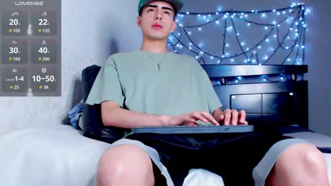 Snapshot of ryannhill_ chatting on 01/24/25, 08:34 Ryannhill online show from 01/24/25, 08:34