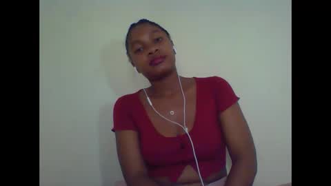 Snapshot of rycie chatting on 10/08/25, 03:31 Rycie online show from 10/08/25, 03:31