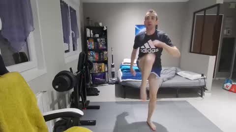 Snapshot of ryukukamifr chatting on 01/08/26, 06:43 Ryuk FR online show from 01/08/26, 06:43