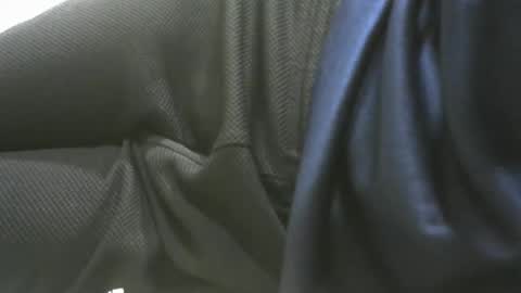 Snapshot of s201174370 chatting on 10/14/25, 06:52 Cloney online show from 10/14/25, 06:52