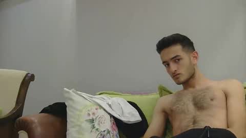 s2ici online show from 11/19/25, 03:45