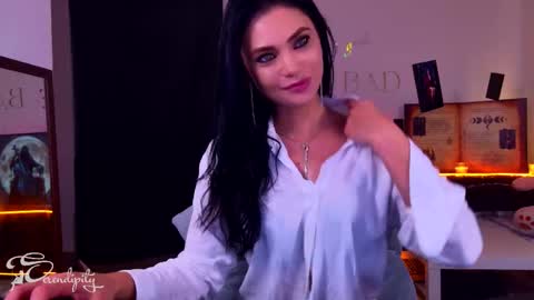 Snapshot of s3r3ndipity chatting on 11/03/25, 12:50 Y      online show from 11/03/25, 12:50