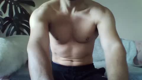 s43_ online show from 10/01/25, 11:38