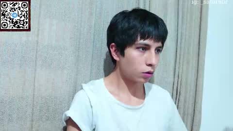 Snapshot of s_a_t_u_r_n chatting on 11/12/25, 06:03 ST online show from 11/12/25, 06:03