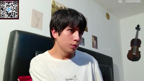 Snapshot of s_a_t_u_r_n chatting on 01/18/26, 11:47 ST online show from 01/18/26, 11:47