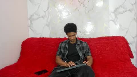 s_d_b_hot online show from 04/26/26, 07:11