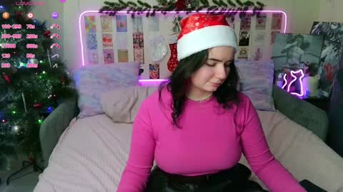 Kate online show from 12/25/24, 07:03