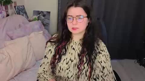 Kate online show from 06/23/26, 07:34