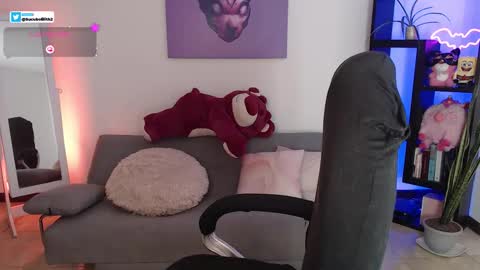 Snapshot of s_lilith chatting on 02/06/26, 06:11 Lilith independent model online show from 02/06/26, 06:11