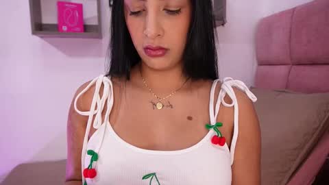 Snapshot of s_samanthax chatting on 10/09/25, 03:15 Samantha online show from 10/09/25, 03:15