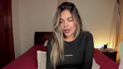 Leslie Beltrn online show from 01/07/25, 03:03