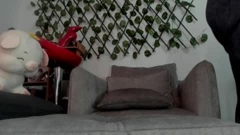 sa_anvi online show from 04/20/26, 06:42