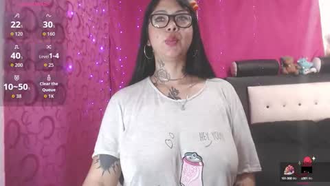 saalomee 1 online show from 10/12/25, 07:46