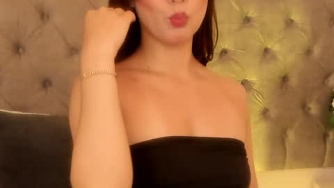Snapshot of saamyreyes chatting on 05/28/26, 09:12 Saamy Reyes online show from 05/28/26, 09:12
