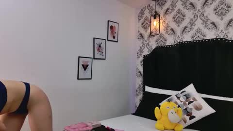 Saara Brown online show from 09/29/25, 12:32