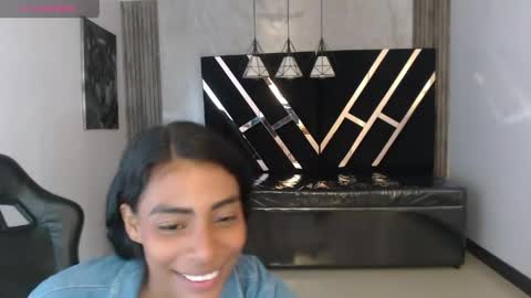 saara_ch1 online show from 04/16/26, 07:58