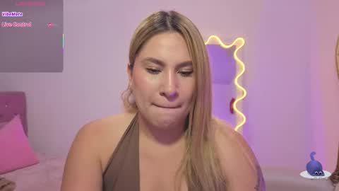 saaya_tay online show from 01/15/26, 03:00