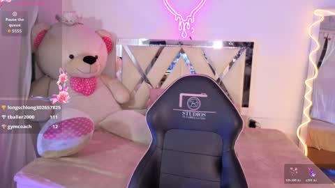 saaya_tay online show from 06/05/26, 06:52