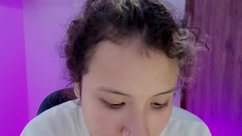 Snapshot of sabaha_ chatting on 10/17/25, 08:22 S A B A H A online show from 10/17/25, 08:22