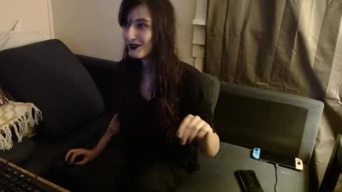 sabinewinters online show from 04/22/26, 11:39