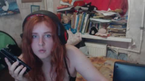 Snapshot of sabochka888 chatting on 06/13/26, 06:44 sabochka888 online show from 06/13/26, 06:44