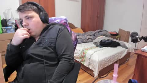 1141323  my Lord Mister Max   moms treasure online show from 01/03/25, 04:55