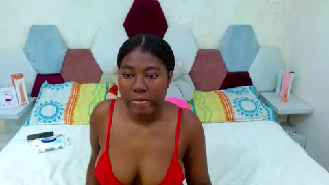 sabriana_smith1 online show from 04/10/26, 03:45