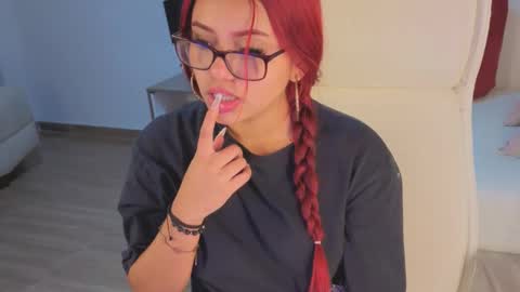 sabriin_miller_ online show from 10/09/25, 12:14