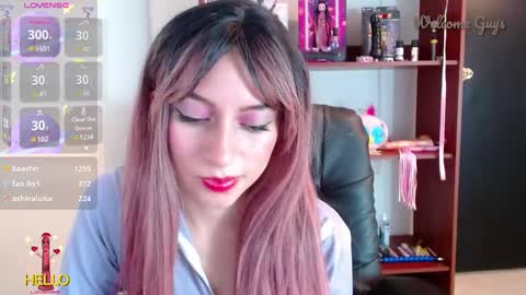 Sabrina online show from 01/05/25, 01:56