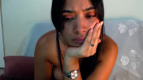 Snapshot of sabrina_brunette chatting on 09/09/25, 04:34 sabrina online show from 09/09/25, 04:34