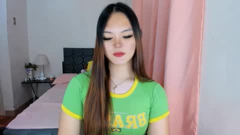 sabrina_hilson online show from 10/25/25, 03:18