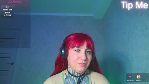 Lilith Solar online show from 02/05/25, 04:03