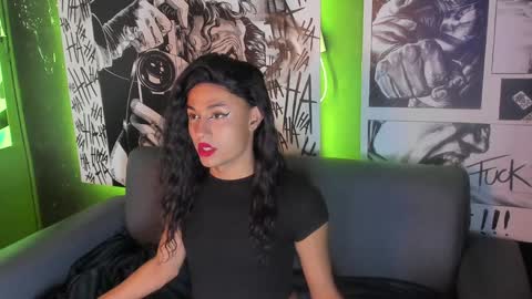 Snapshot of sabrina_rose__ chatting on 12/27/24, 03:09 Sabrina Rose  online show from 12/27/24, 03:09