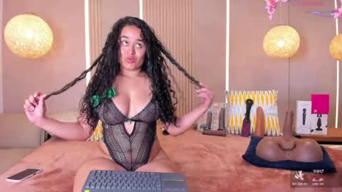 Sabrina Shark online show from 04/08/26, 09:15