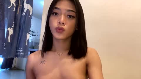 Snapshot of sabrinaametyst chatting on 12/06/24, 12:23 urHOT SABBY online show from 12/06/24, 12:23