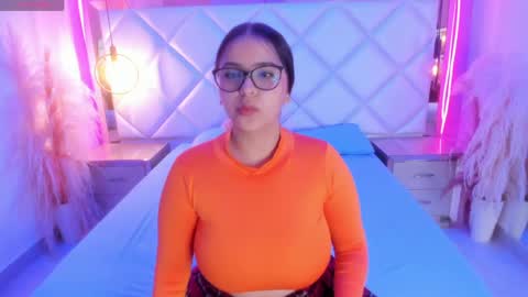 Snapshot of sabrinaleblanc chatting on 05/26/26, 11:39 sabrinaleblanc online show from 05/26/26, 11:39