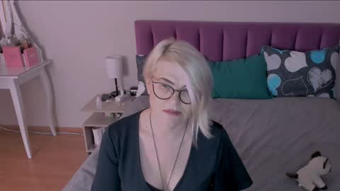 Sabrina MacMarren online show from 01/24/25, 12:31